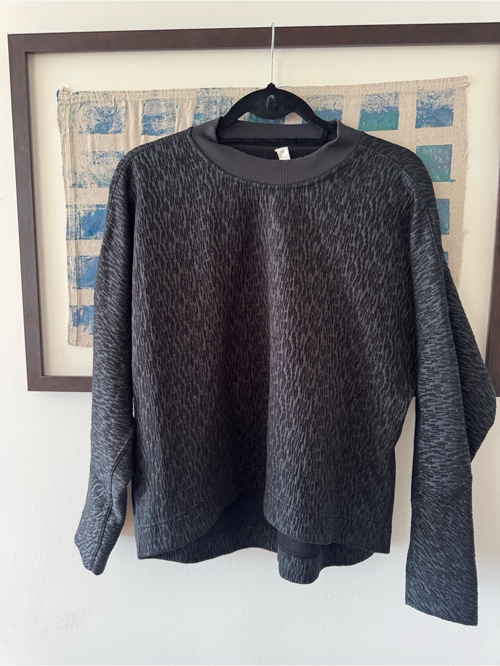 Lululemon Textured Jacquard Pullover Black Crewneck Sweatshirt 8
